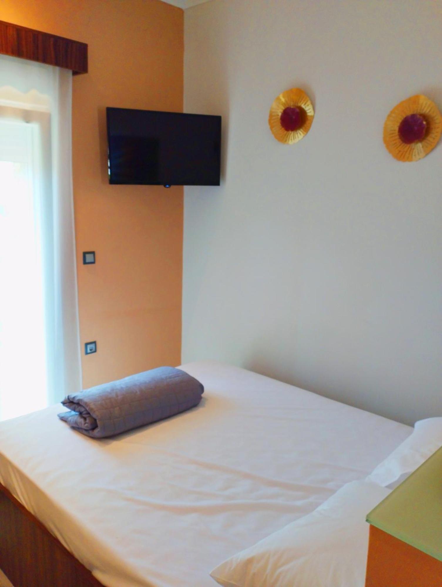 Εκαli Rooms Apartments Kalentzi Pokoj fotografie