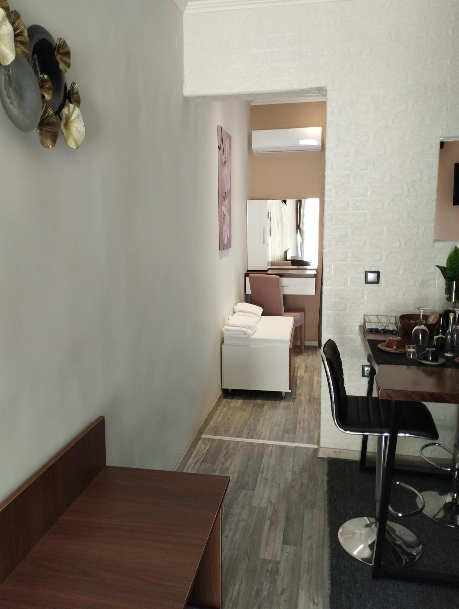 Εκαli Rooms Apartments Kalentzi Pokoj fotografie